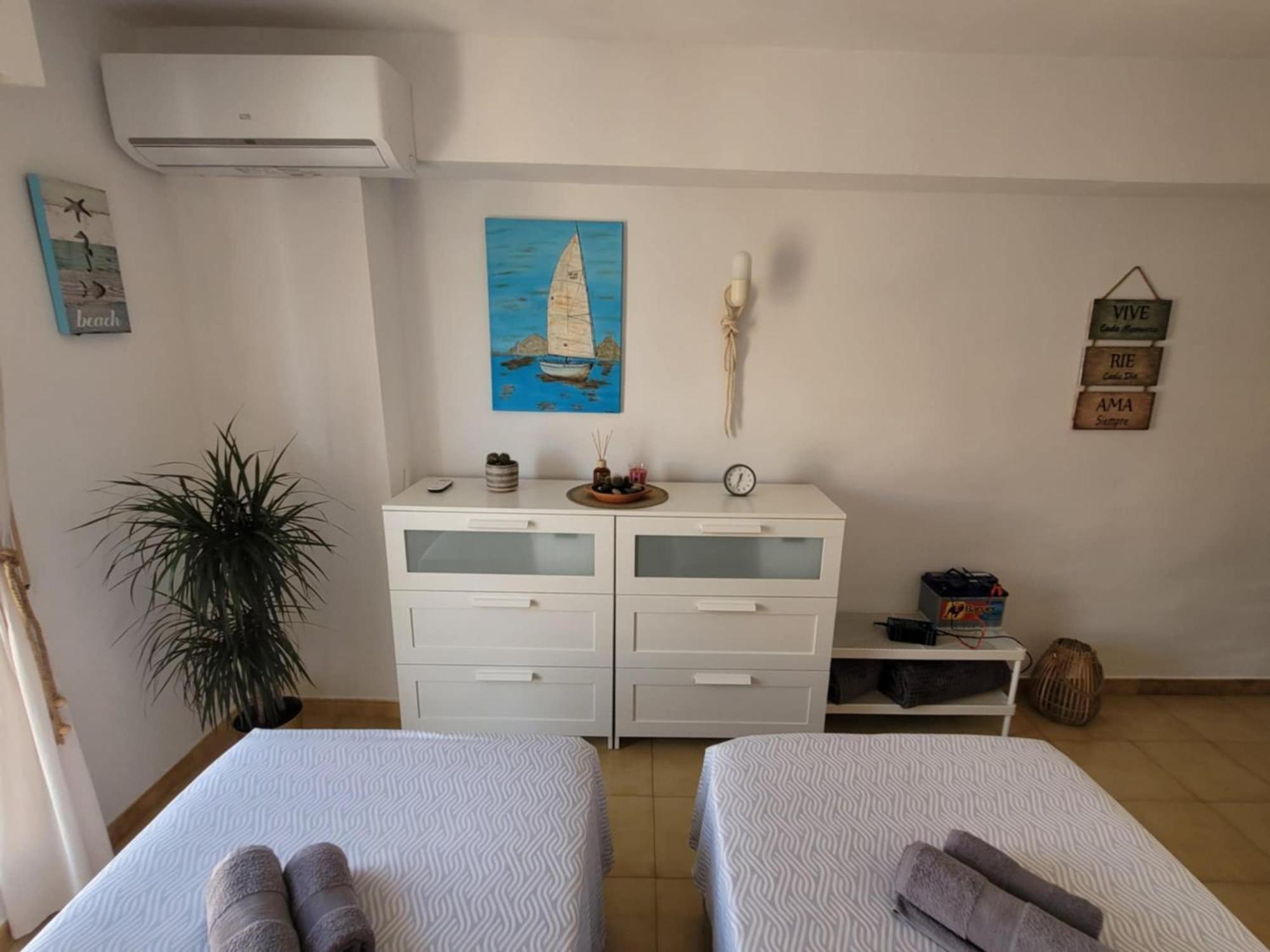 Attico Acuario, 2 Bathrooms Top Floor Appartment With Sea And Mountain Views Benalmadena Luaran gambar